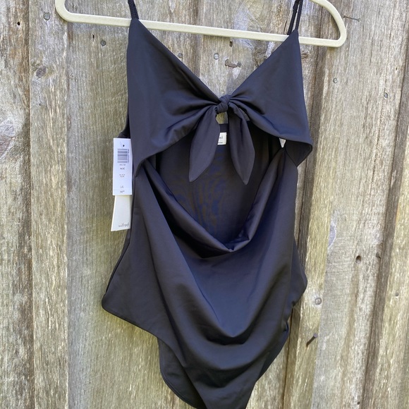 ARITZIA WILFRED NWTs noe bodysuit black size large tie-front cut out design - Picture 5 of 11